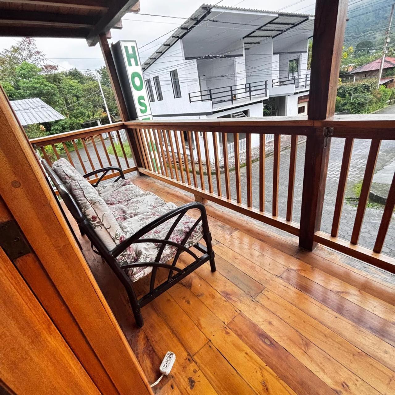 Hostal Vista Verde Mindo Kültér fotó